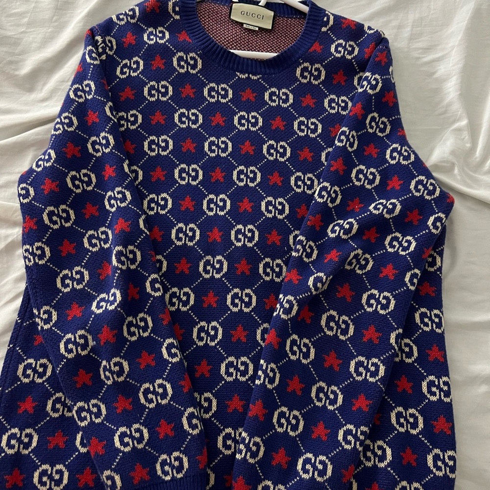 Gucci Men's Blue and Red Patterned Sweater